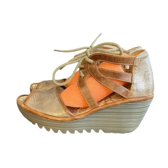 Fly London Gold Wedge Sandals with Lace-Up Design Women’s Size 7.5/8 EU 38 - Picture 3 of 8